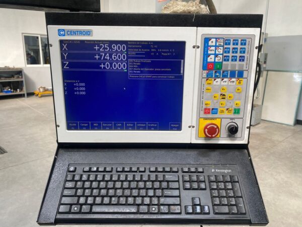 Fresadora CNC - Imagen 8