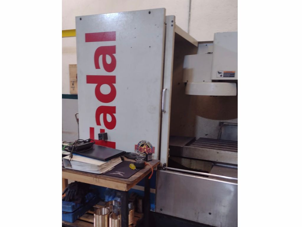 FADAL 906 VMC 4020 HT 2001
